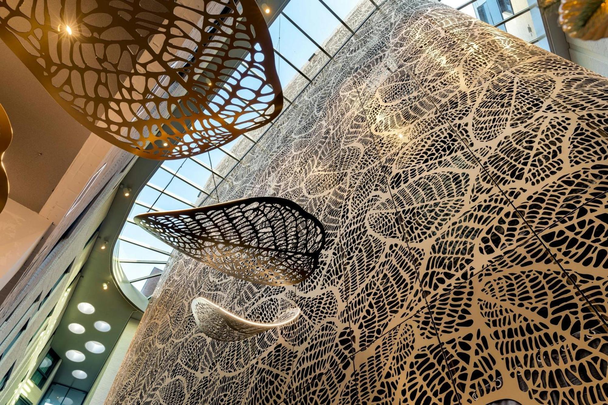Renaissance Amsterdam Hotel Екстер'єр фото The staircase